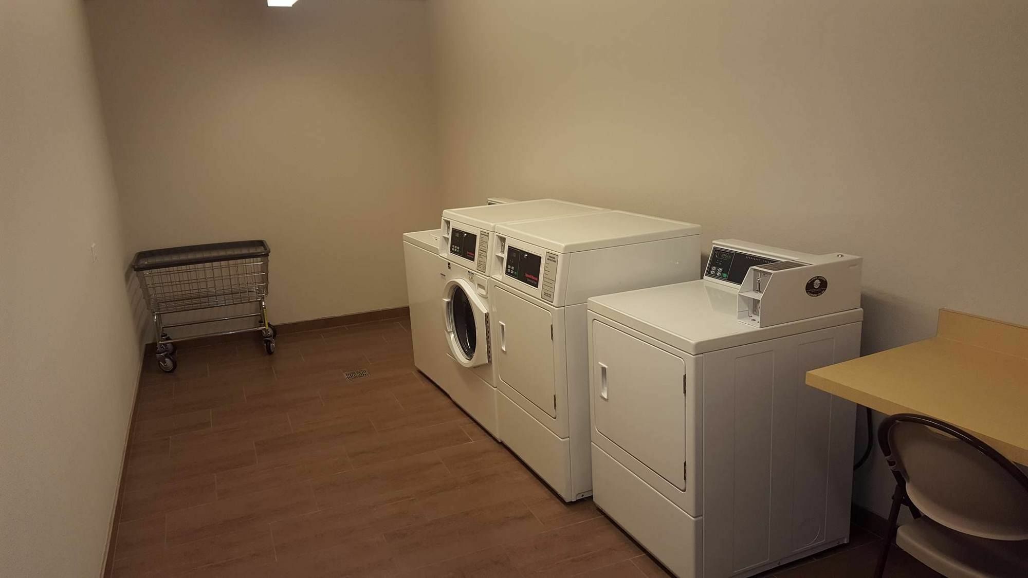 Fairfield Inn & Suites By Marriott Salt Lake City מידוויל מראה חיצוני תמונה